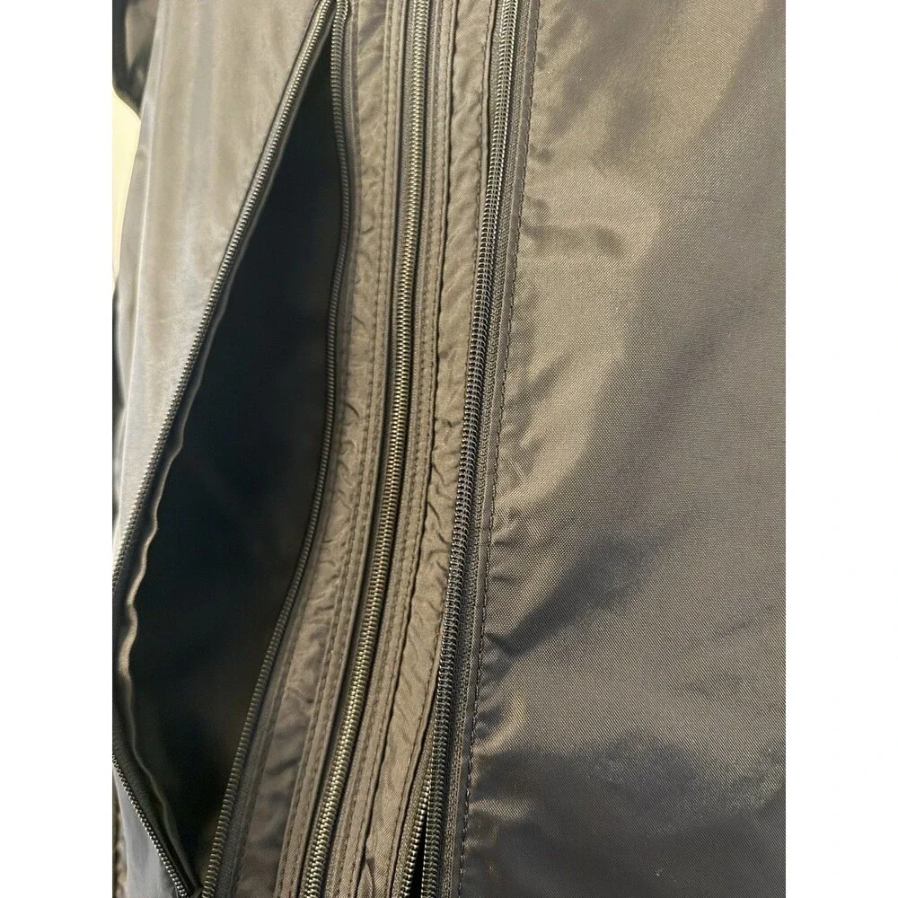 Briggs & Riley Baseline Garment Bag Black Ballistic Nylon BiFold Travel Suit Bag